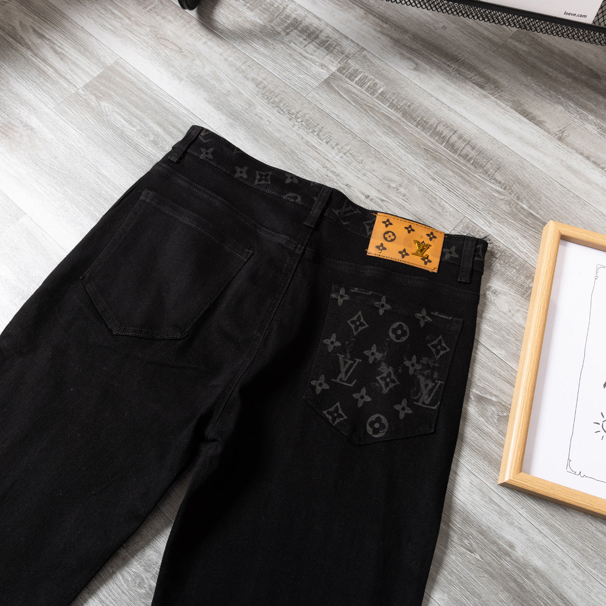 VV Washed stretch jeans 1825051402
