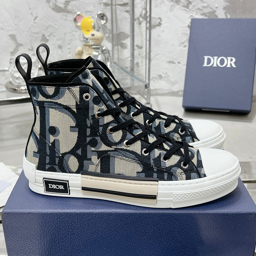 DD B23 High-Top Sneaker 1824120911