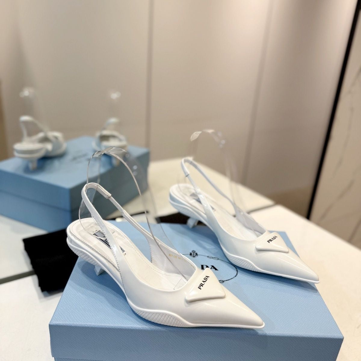 PR Pointed high heel sandals 1824091302