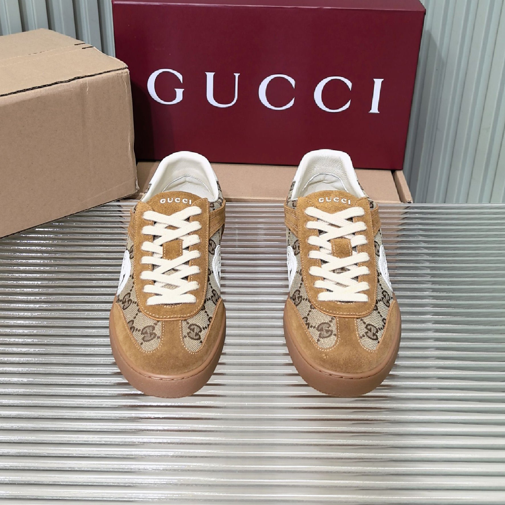 GUI Interlocking G74 Dexun shoes 1825040102