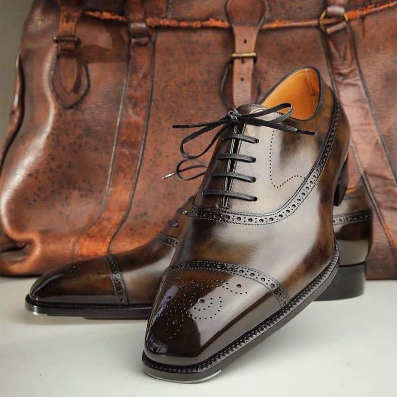 Men's classic series brooch pattern Oxford leather shoes