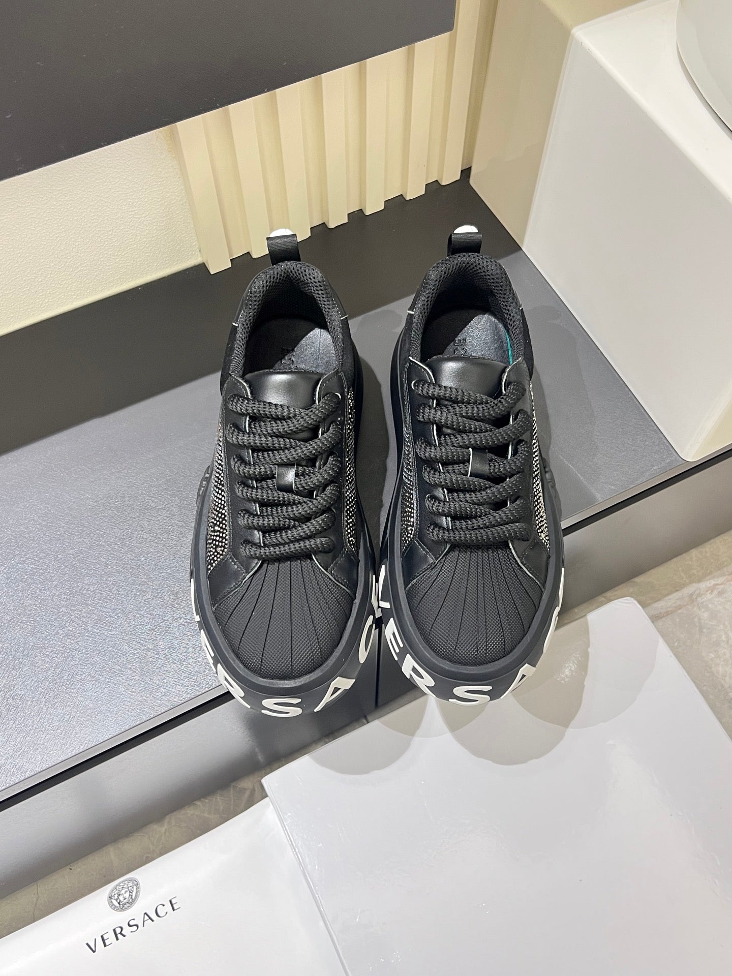 VS Sneakers 1826042401
