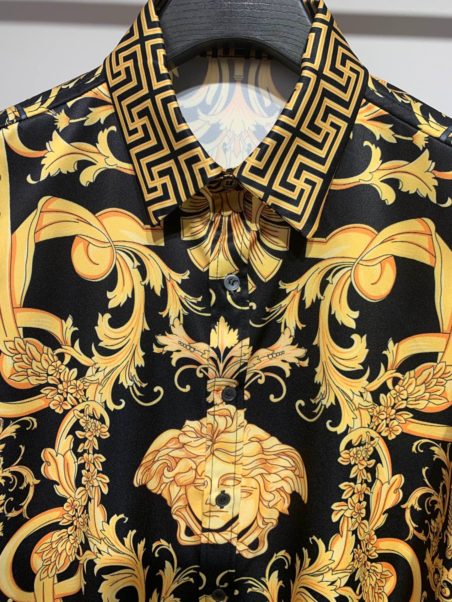 VS Shirt 1826060509